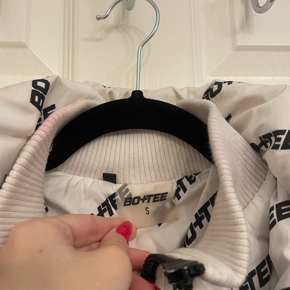 Puffer Jacket - Picture 7 of 8